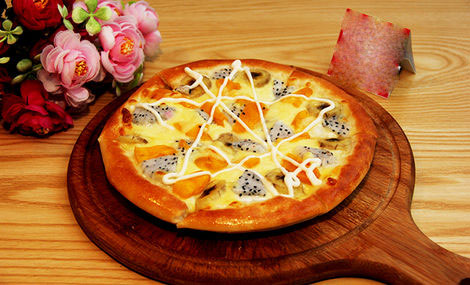 开新出炉披萨加盟店需要多少钱?2.28万元开店财源滚滚来!