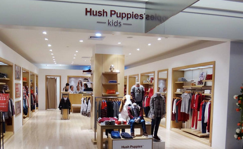 暇步士童装加盟店