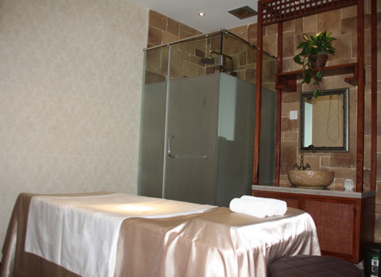 露丝贝儿美容院加盟