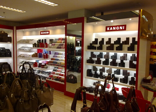 康尼皮具加盟店