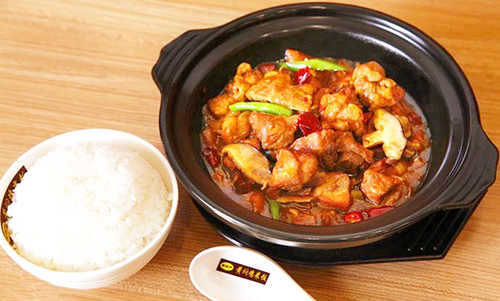 食客领先黄焖鸡米饭加盟