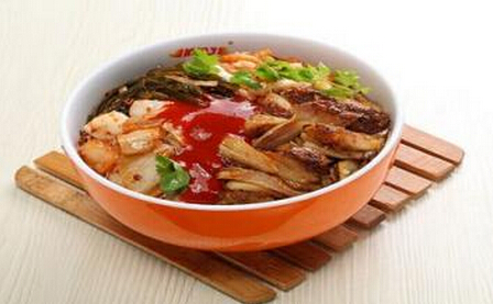 小饭桶烤肉拌饭加盟费