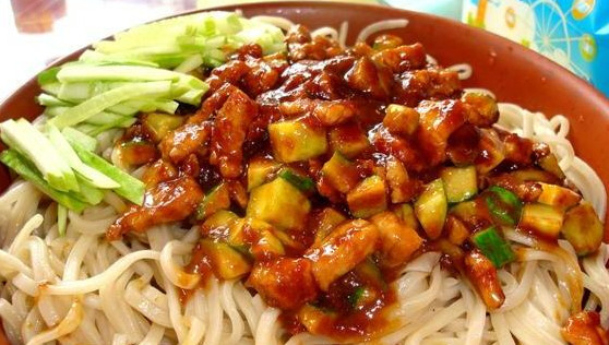 兴鑫美食三兄炸酱面加盟