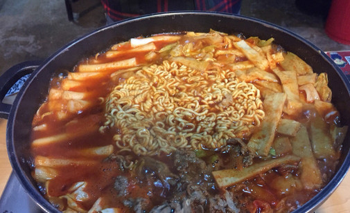 首尔798年糕火锅加盟