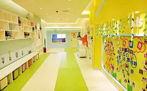 奇卡早教中心加盟