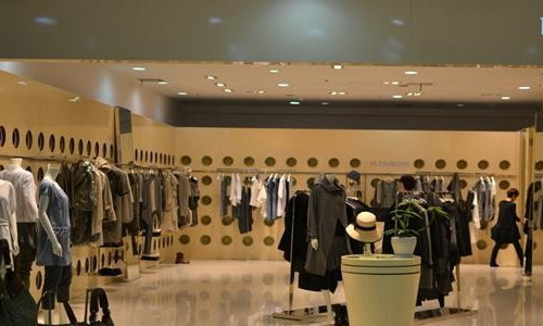 花儿朵朵女装加盟店