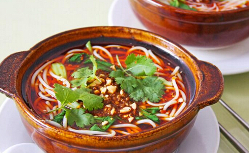 辣百味酸辣粉加盟