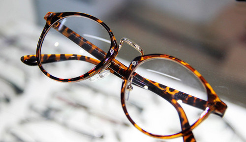 易视康眼镜加盟