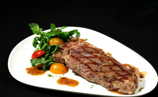 好成财牛排馆加盟