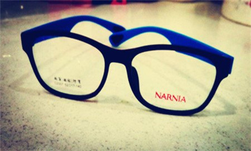 炫视界眼镜加盟