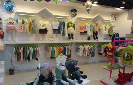 精灵兔童装加盟店