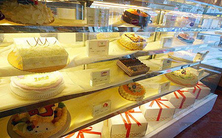 罗宝蛋糕店加盟