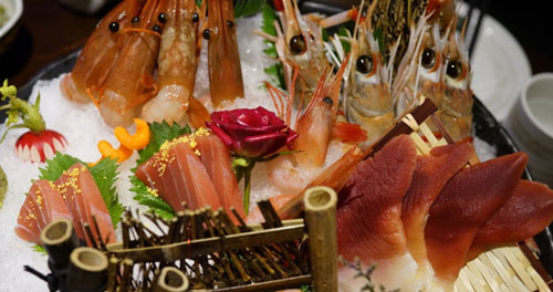 悦吟日本料理加盟