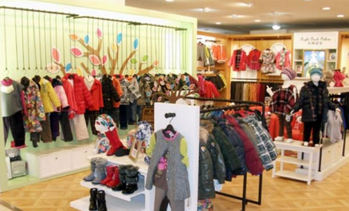 城市宝宝童装加盟店