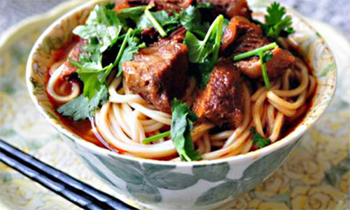 巧媳妇面馆加盟