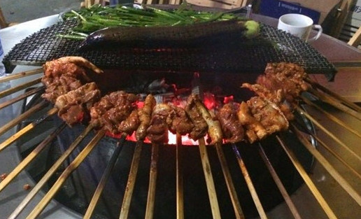 大凉山火盆烧烤加盟