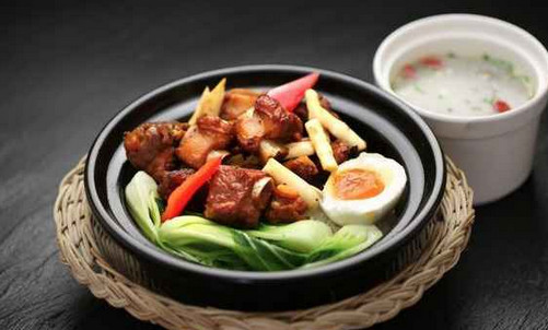 松桂坊腊肉煲仔饭加盟