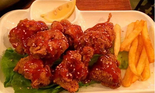 HOTBOSS妃尝年糕炸鸡啤酒加盟