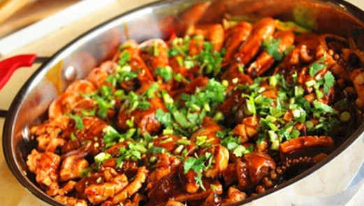 御上鲜三汁焖锅加盟