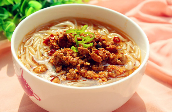 张记桂林米粉加盟