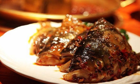 辣三疯美蛙鱼头火锅加盟