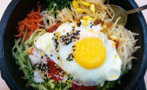 一之春石锅拌饭加盟