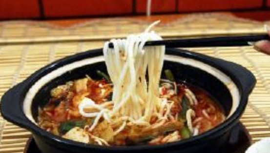 焕发过桥米线加盟