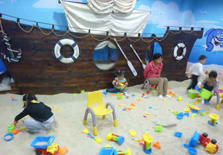 哆哆虫儿童乐园加盟