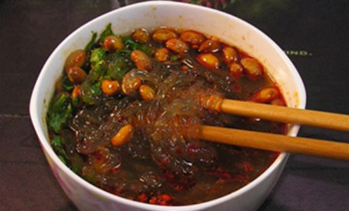 巴仔酸辣粉加盟