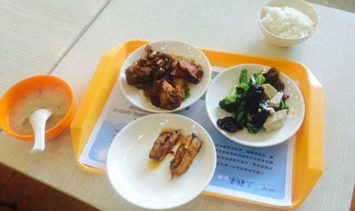 三颗米快餐加盟