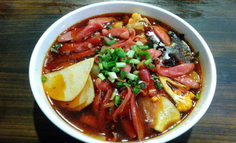 大嘴巴麻辣烫加盟