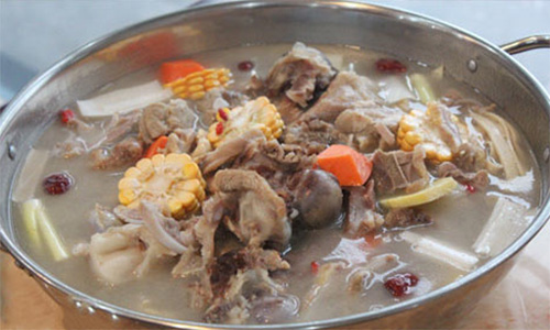 阿潘骨头汤加盟