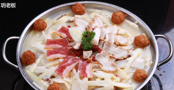 三人行骨头王火锅加盟