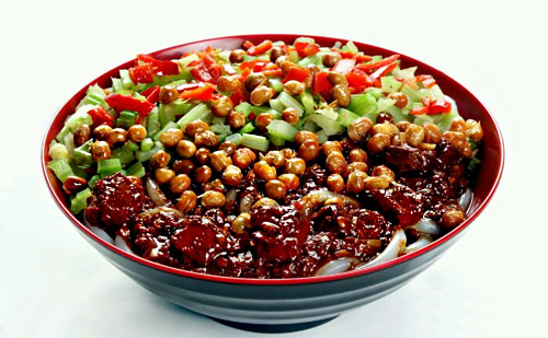 辣风芹米粉加盟