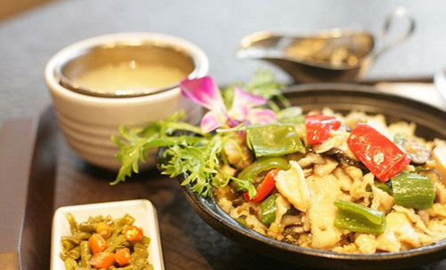 湘味煲仔饭加盟