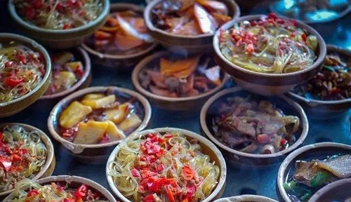 小钵子蒸菜加盟店