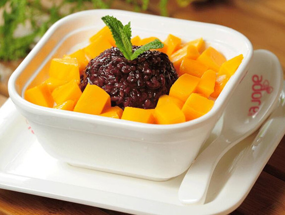 仙芋恋甜品加盟店