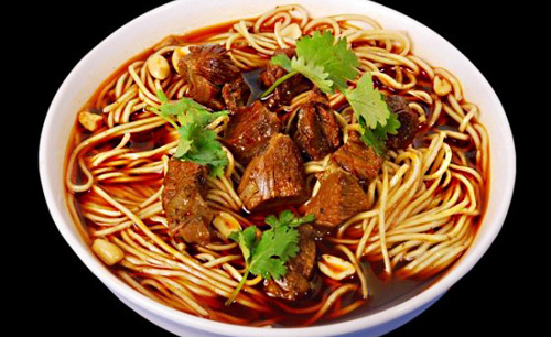 新农明彪牛肉面加盟