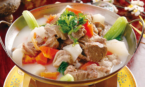 孔老二铁锅烀羊肉加盟