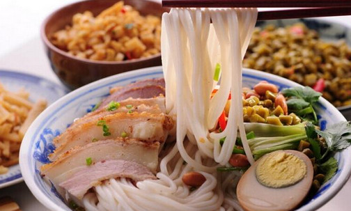 陆缘桂林米粉加盟