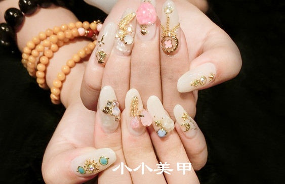 爱小小美甲加盟店