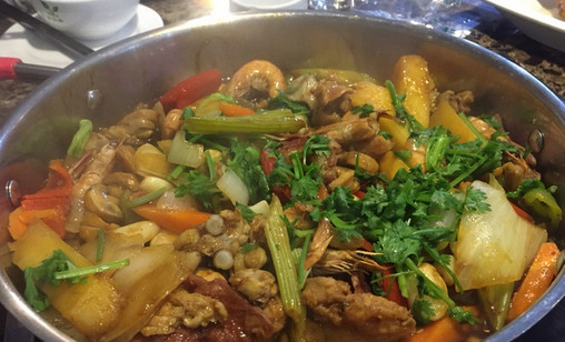 黄胜记三汁焖锅加盟