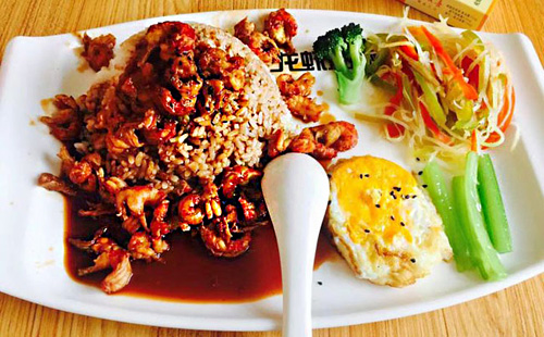 旺香源龙虾盖浇饭加盟