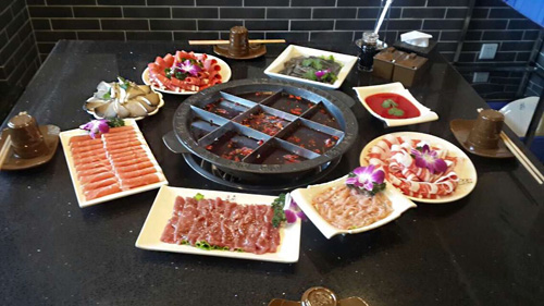 上鱼舫火锅加盟