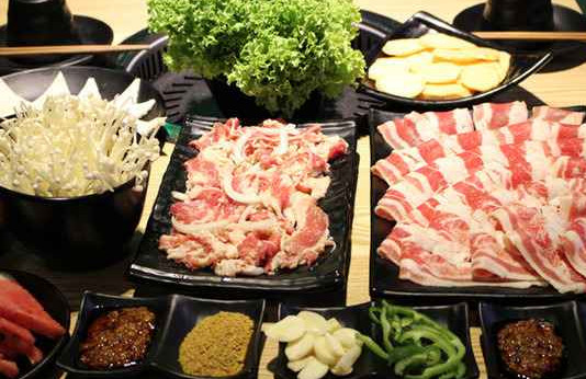 大森林木炭烤肉加盟店