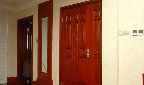 东威利木门加盟