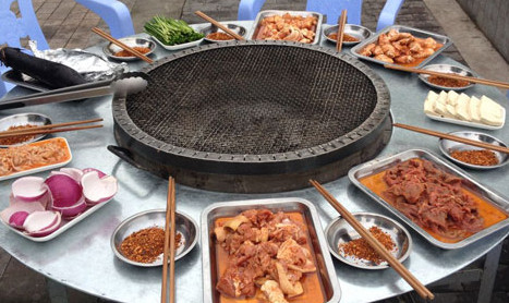 大凉山火盆烧烤加盟店