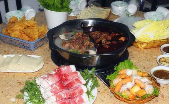 辣欢天火锅加盟