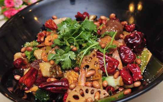 辛香记麻辣香锅加盟