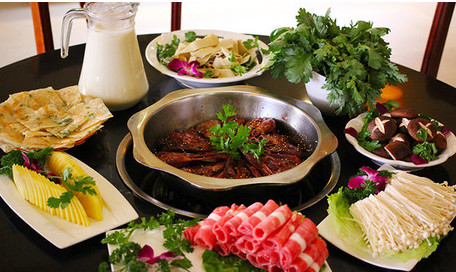 谭家鸭唇王加盟店